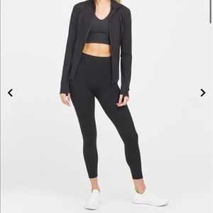 Spanx Booty Boost 7/8 leggings Extra Small XS